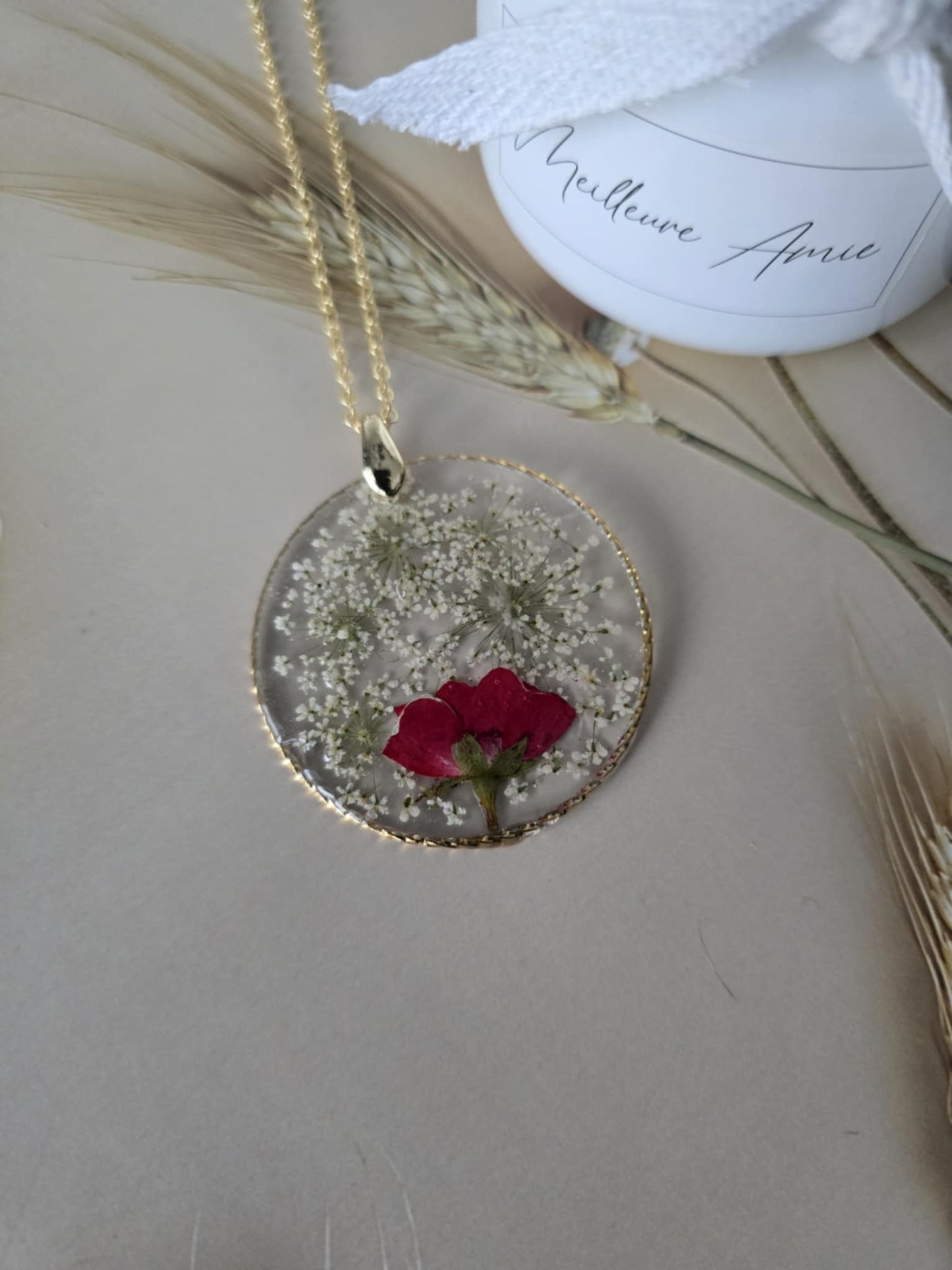 pendentif floral la gratitude