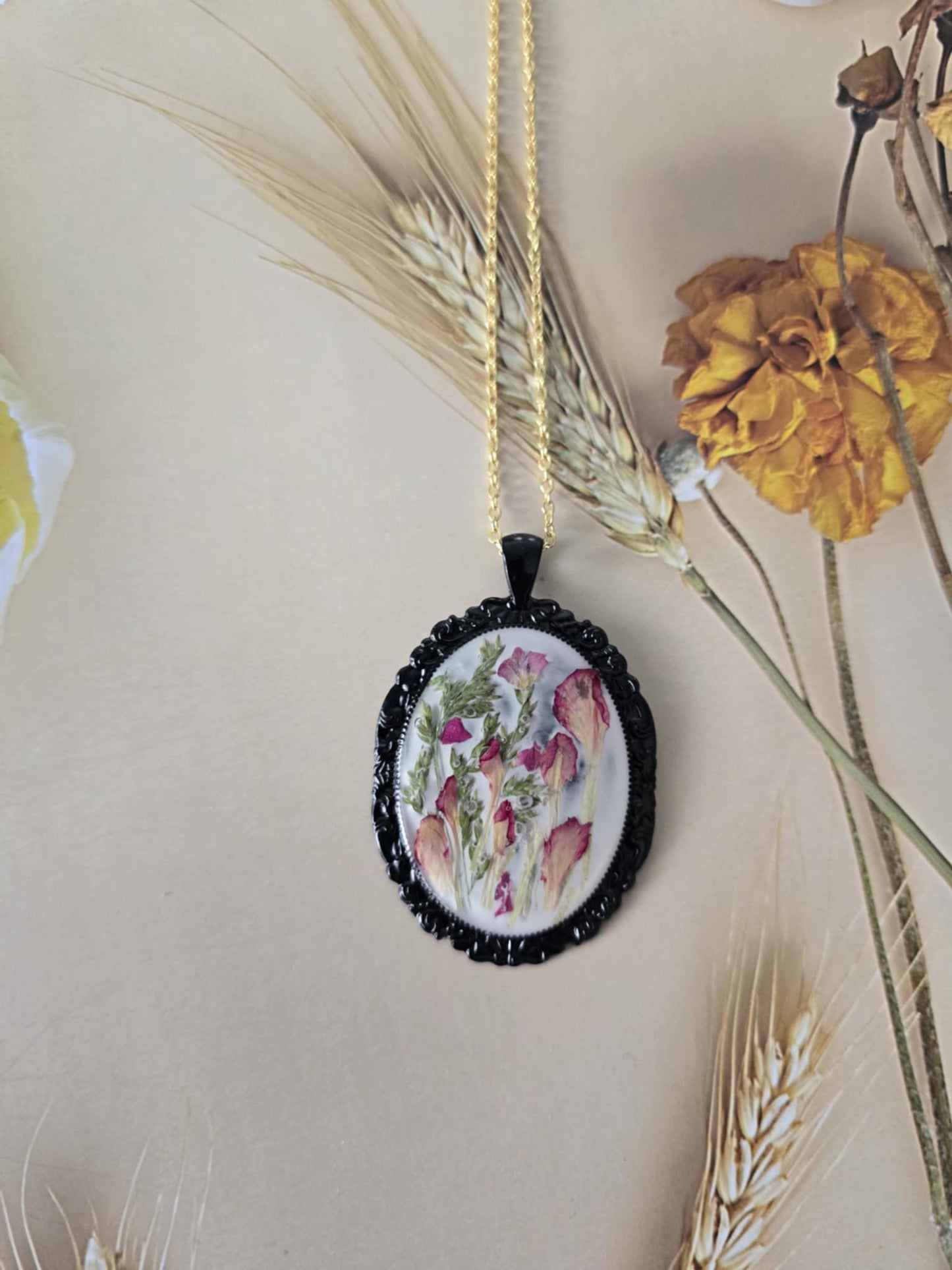 Pendentif floral mamie