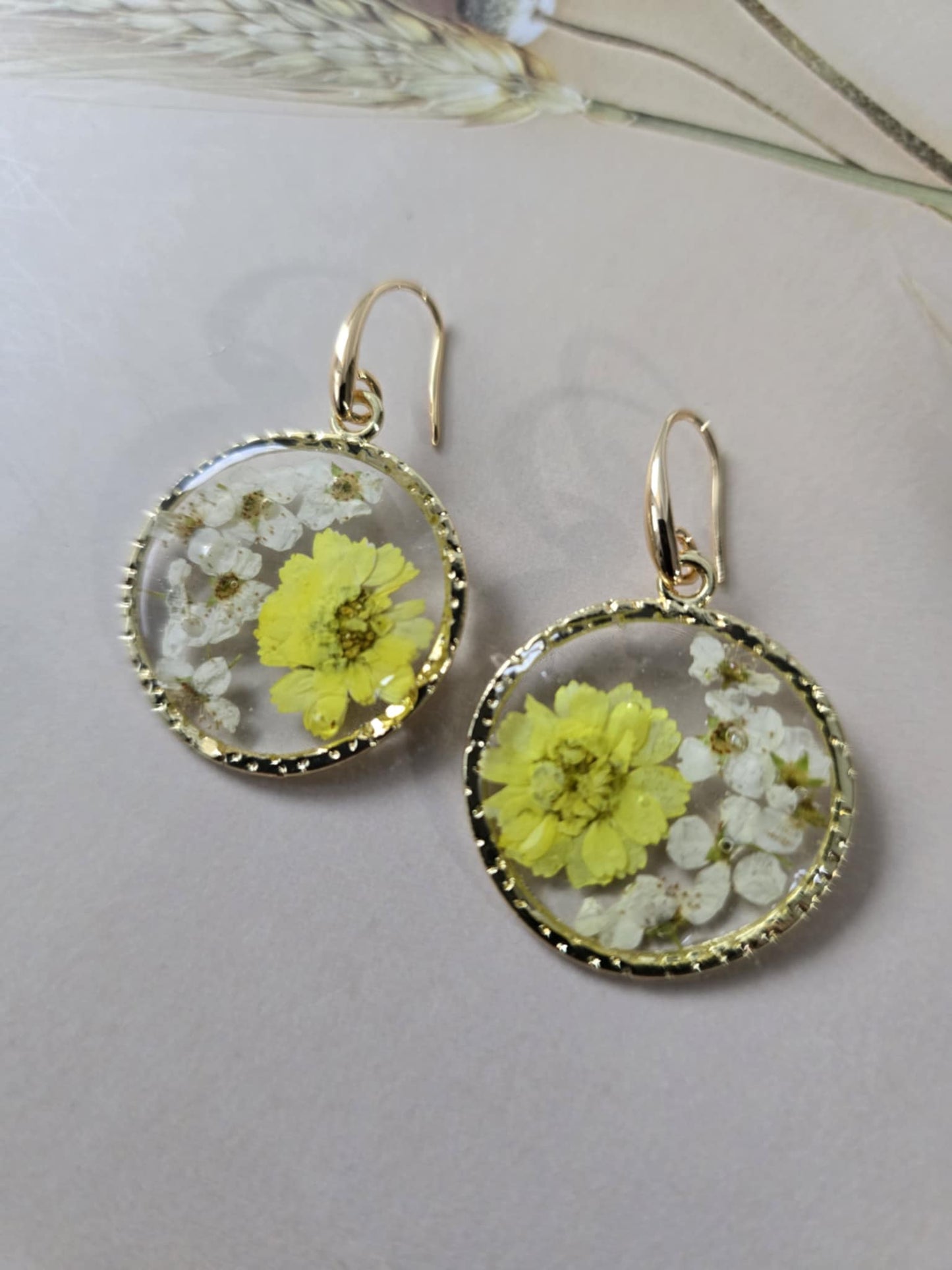 boucles d'oreilles florale délicatesse