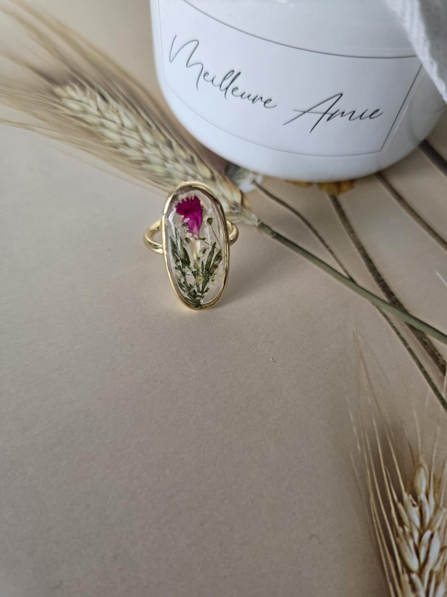 Bague ajustable floral la profondeur