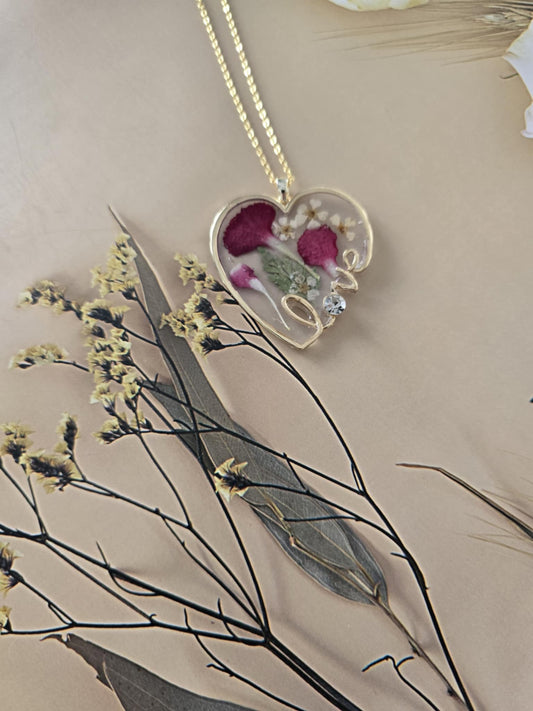 Pendentif love pétale floral