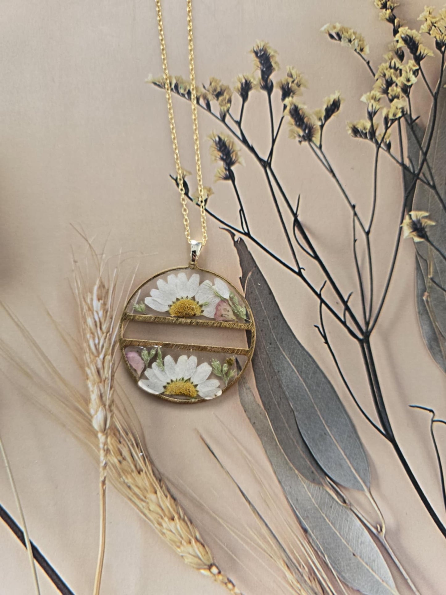 pendentif marguerite élégance