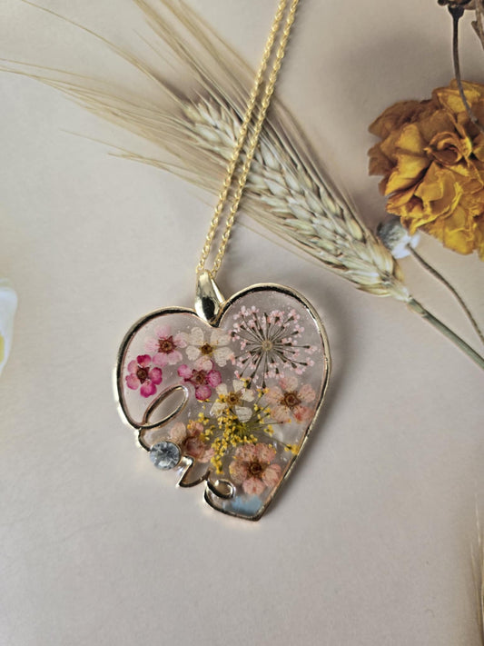 Pendentif love petites fleurs