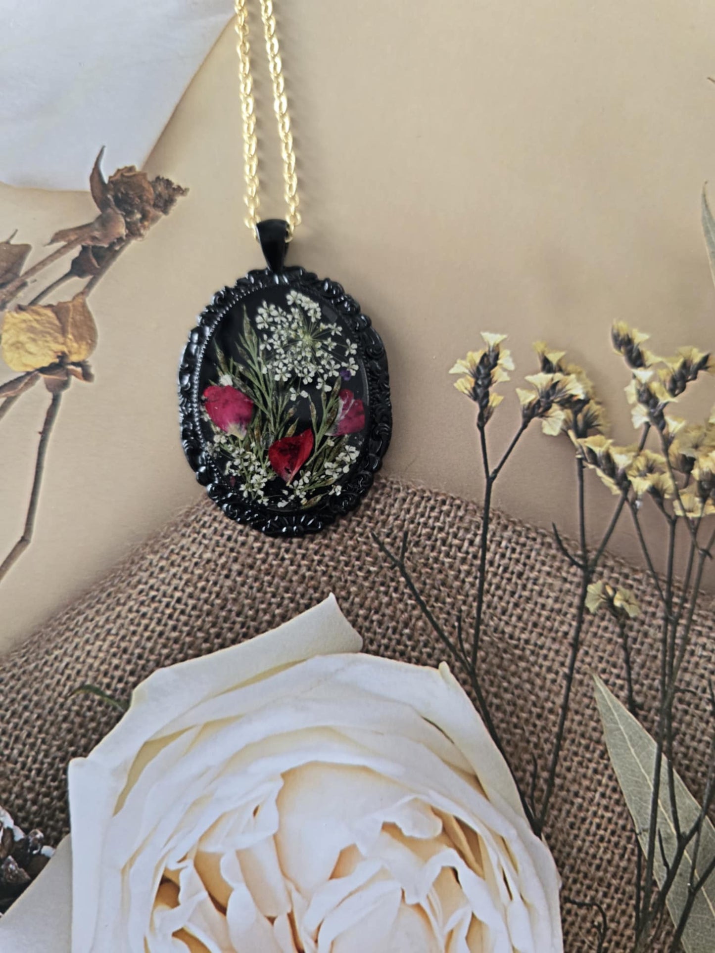 Pendentif floral spécial