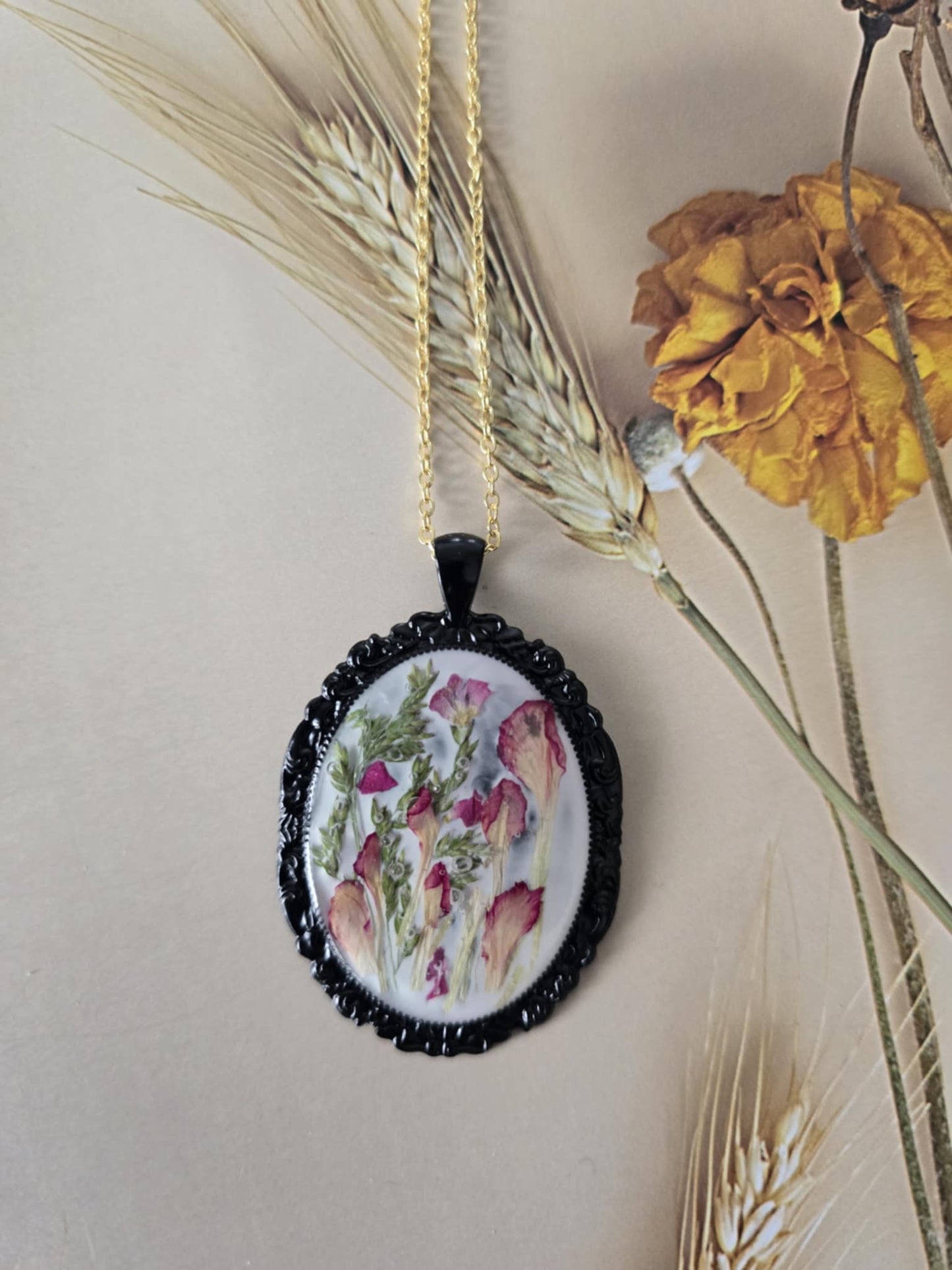 Pendentif floral mamie
