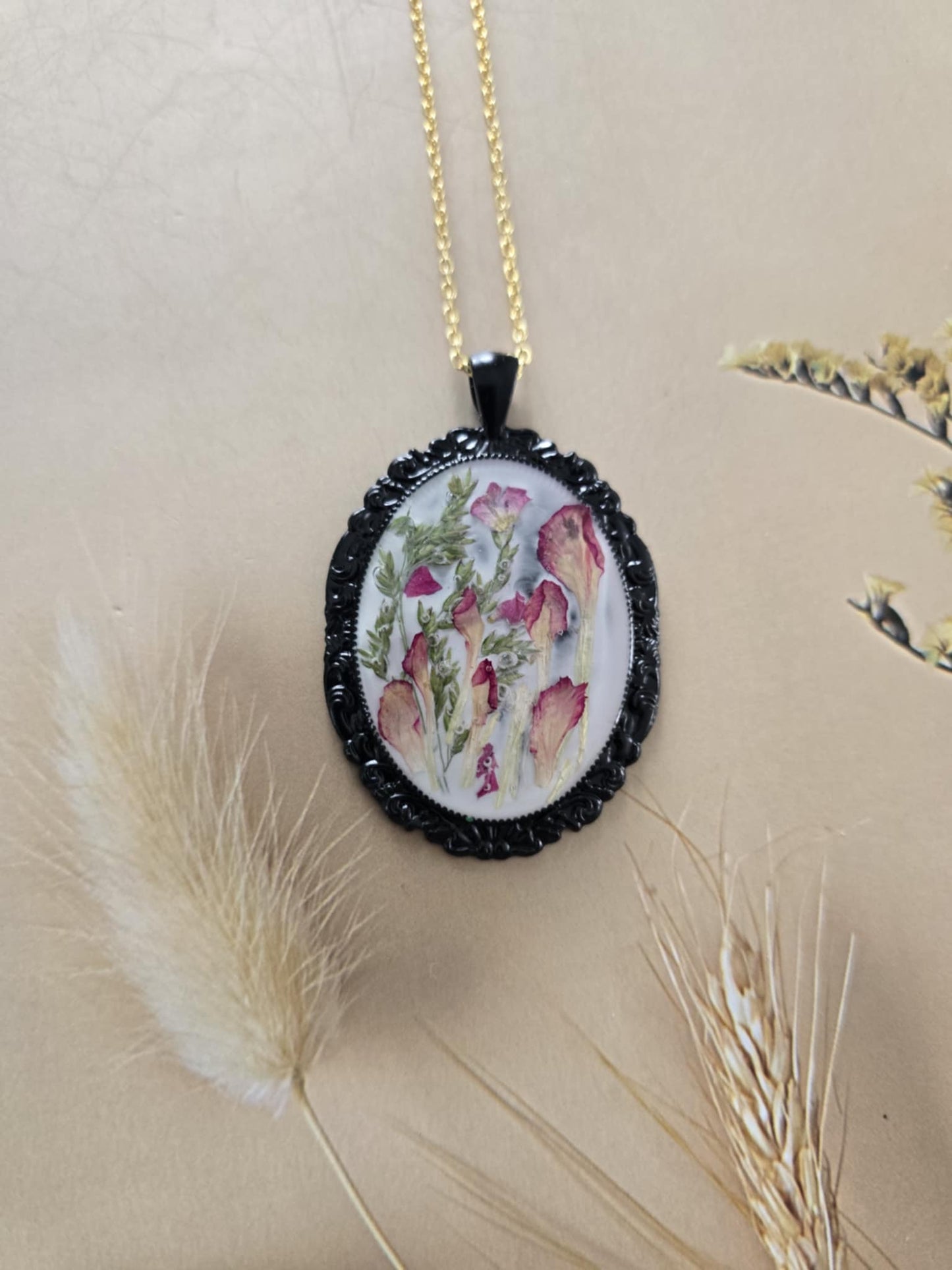 Pendentif floral mamie