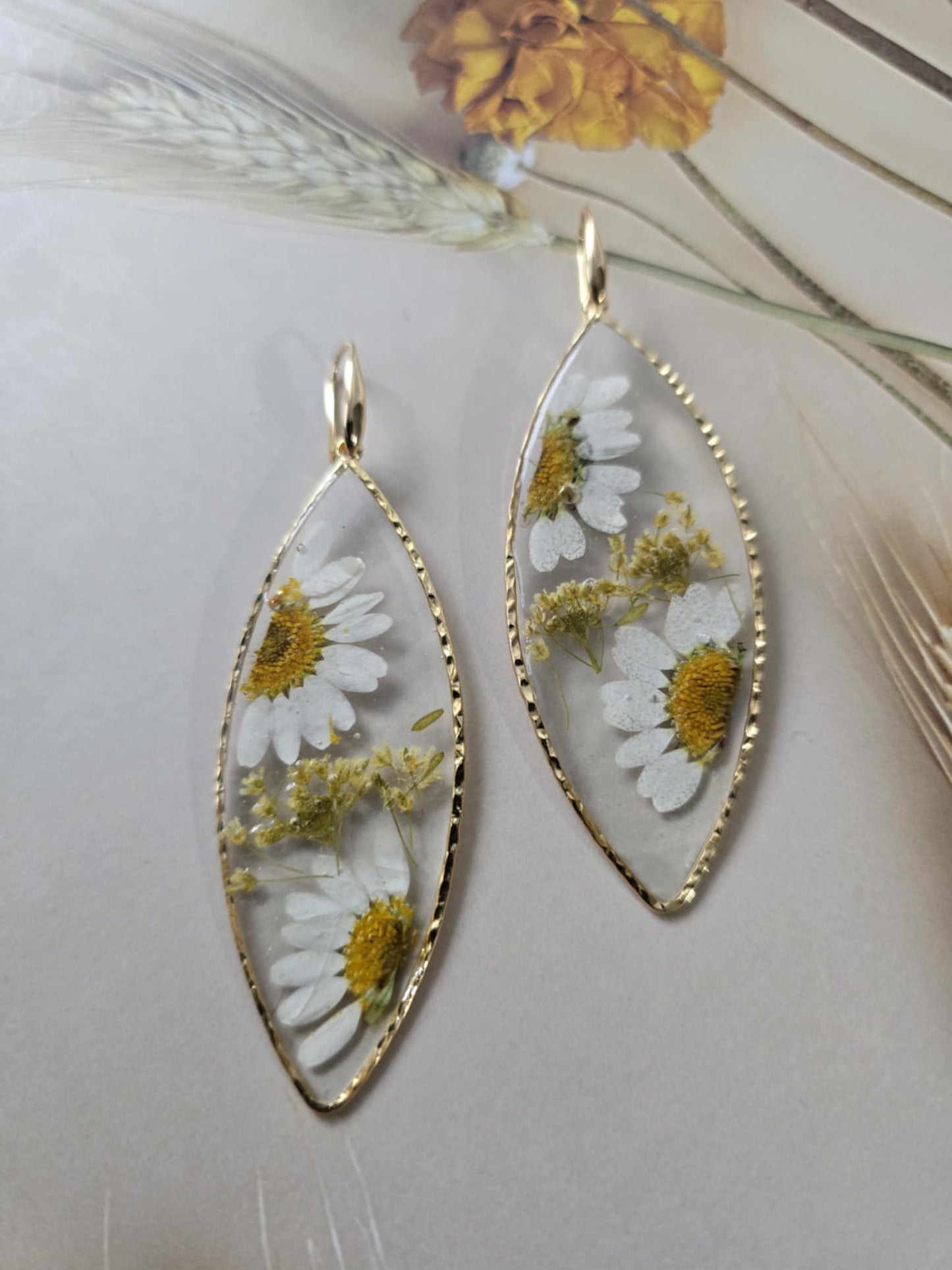 boucles d'oreilles  marguerites de printemps