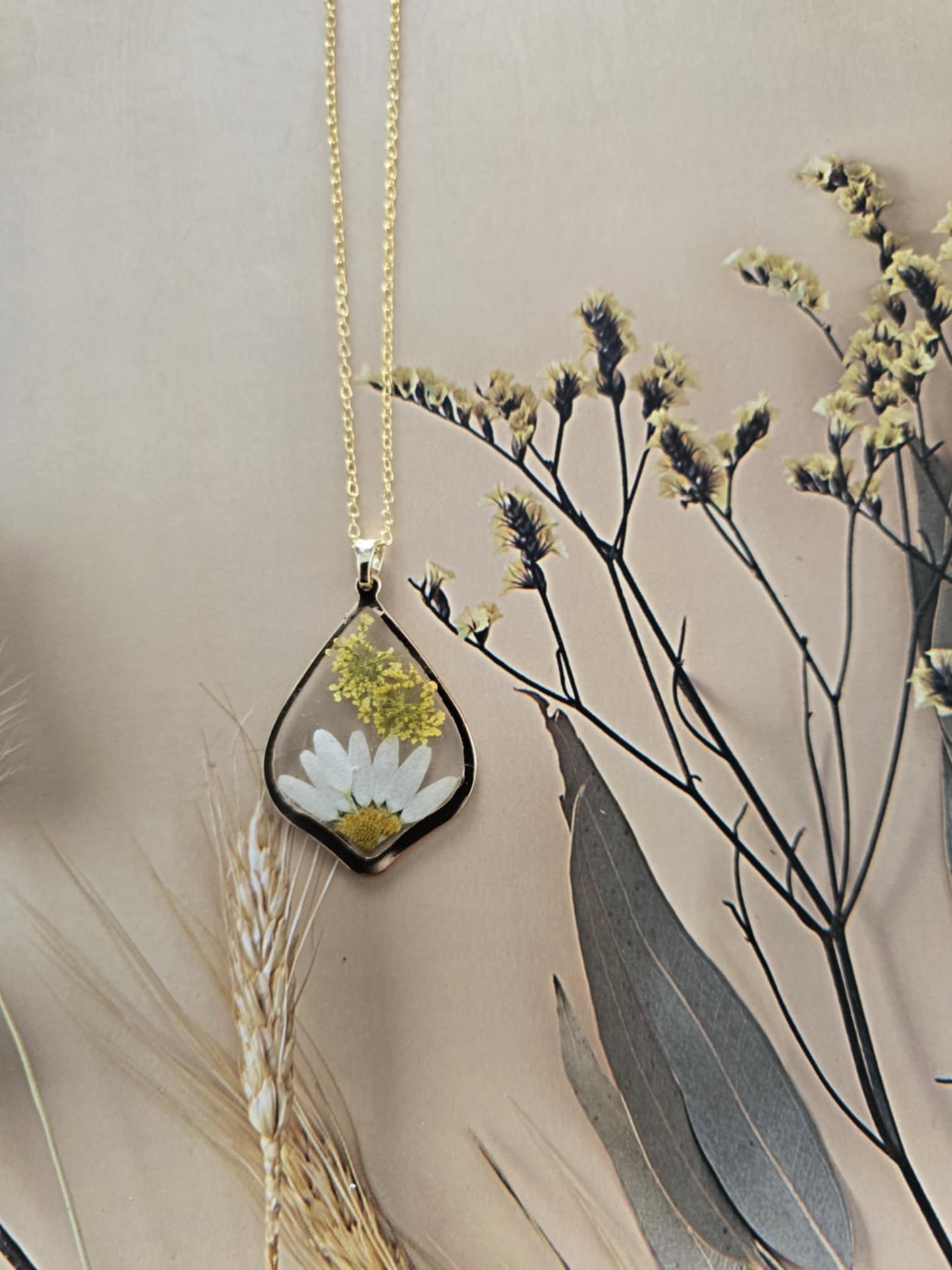 Pendentif floral