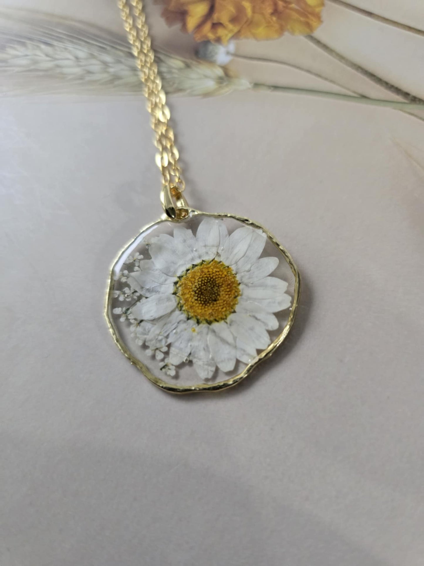 pendentif petite marguerite douceur