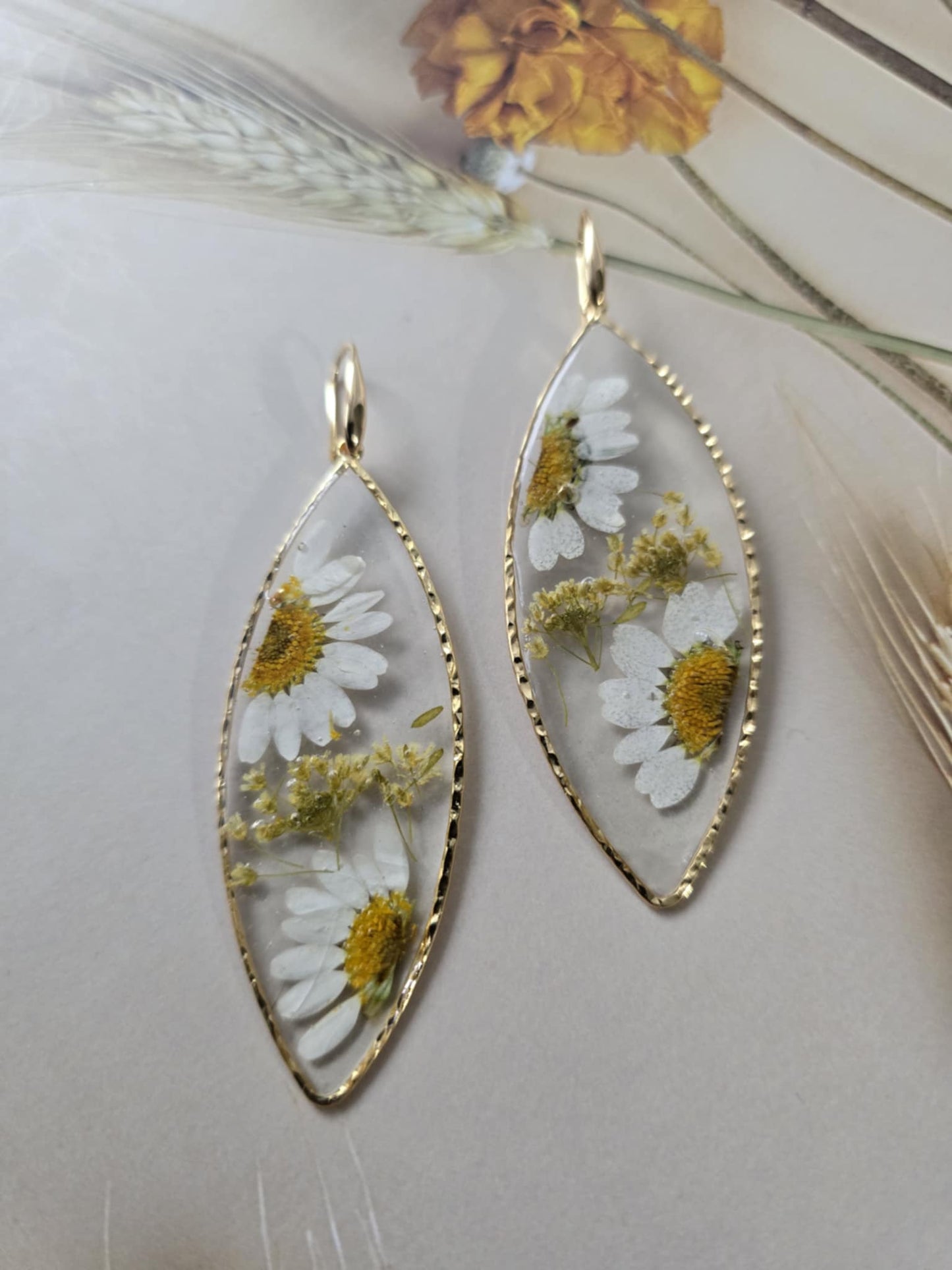 boucles d'oreilles  marguerites de printemps