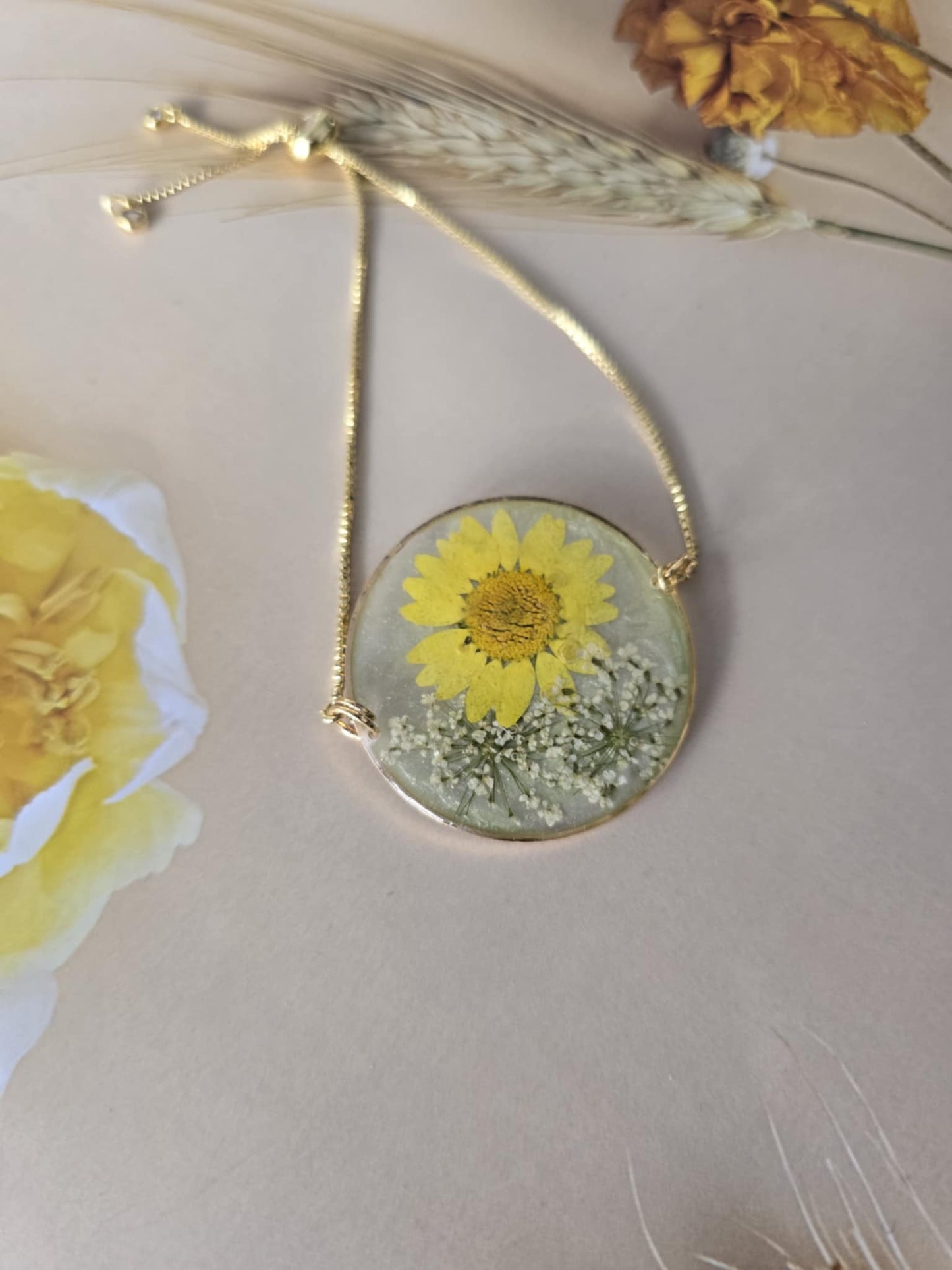 Bracelet floral génial jaune