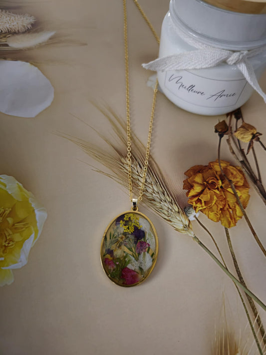Pendentif fleur pensée chic