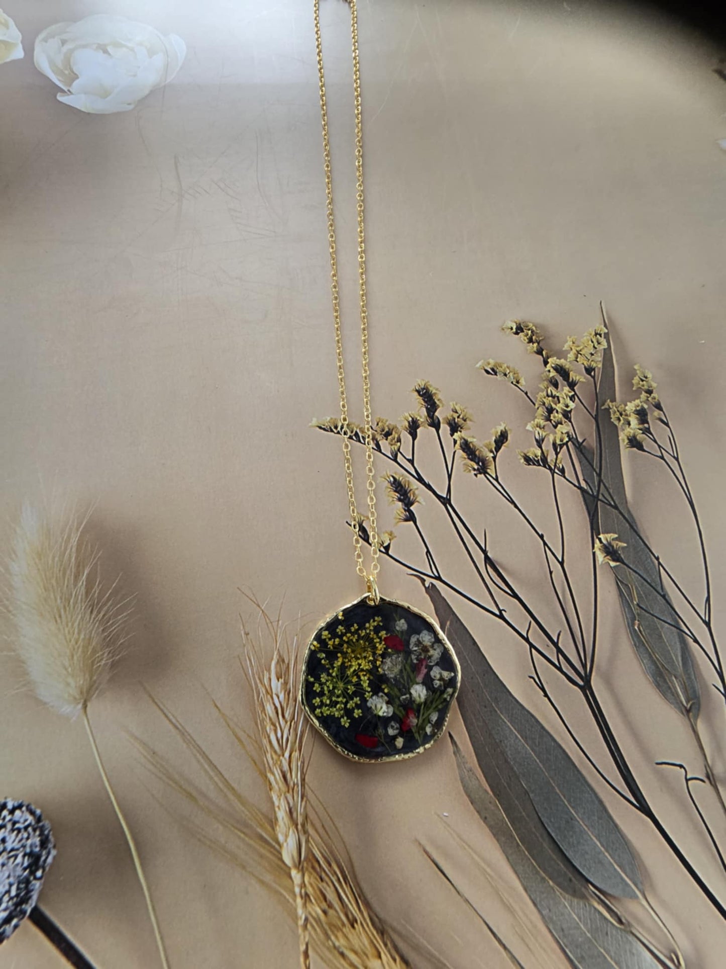 Pendentif petites fleurs des champs